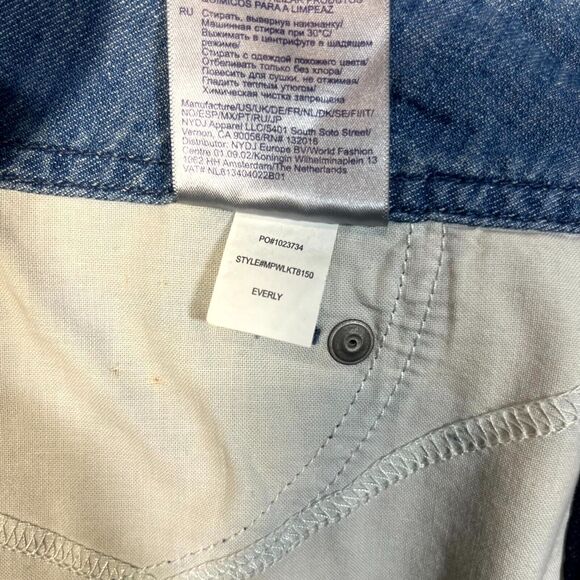 NYDJ Jeans Women's 12 Blue Wide Leg Stretch Denim Lift Tuck Technology Flare 70s - Picture 9 of 10